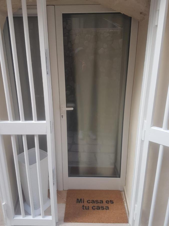 Residenza Rosaria Delle Meraviglie Bari Exteriér fotografie